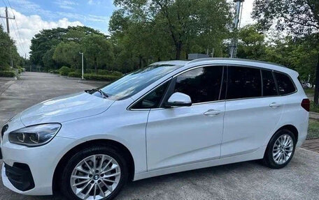 BMW 2 серия Grand Tourer F46 рестайлинг, 2022 год, 2 320 000 рублей, 4 фотография