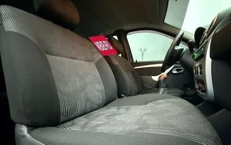 Renault Logan I, 2013 год, 400 000 рублей, 21 фотография