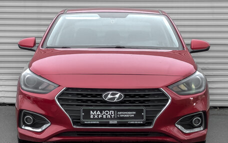 Hyundai Solaris II рестайлинг, 2017 год, 930 000 рублей, 2 фотография