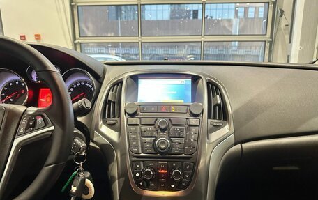 Opel Astra J, 2012 год, 689 000 рублей, 14 фотография