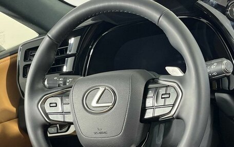 Lexus RX IV рестайлинг, 2025 год, 7 890 000 рублей, 16 фотография