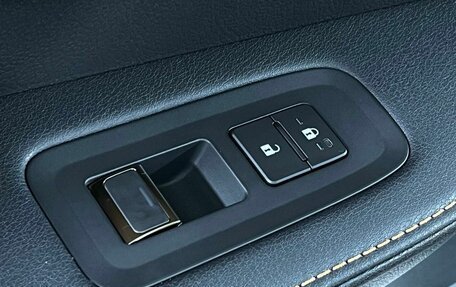 Lexus RX IV рестайлинг, 2025 год, 7 890 000 рублей, 28 фотография