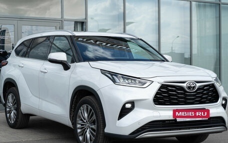 Toyota Highlander, 2025 год, 6 590 000 рублей, 4 фотография