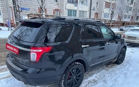 Ford Explorer VI, 2012 год, 1 590 000 рублей, 4 фотография