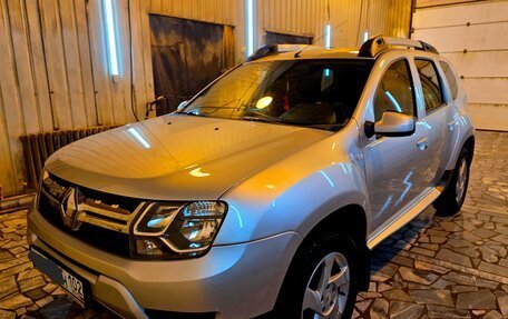Renault Duster I рестайлинг, 2017 год, 997 000 рублей, 6 фотография