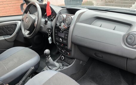 Renault Duster I рестайлинг, 2017 год, 997 000 рублей, 12 фотография