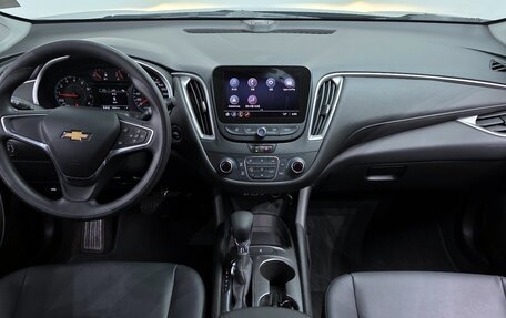 Chevrolet Malibu IX, 2021 год, 1 190 000 рублей, 8 фотография