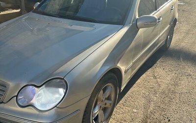 Mercedes-Benz C-Класс, 2006 год, 410 000 рублей, 1 фотография