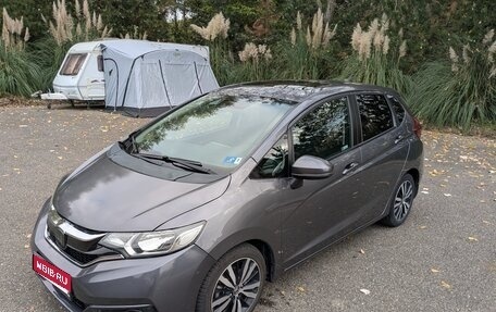 Honda Fit III, 2019 год, 1 610 000 рублей, 1 фотография