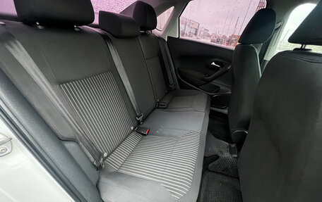 Volkswagen Polo VI (EU Market), 2010 год, 580 000 рублей, 12 фотография