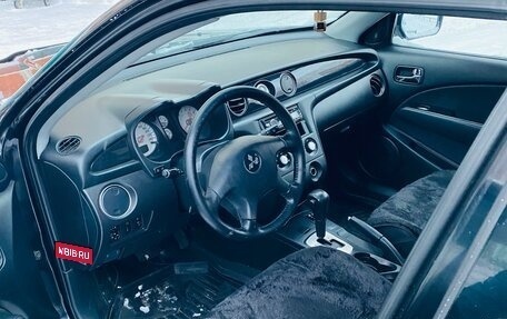 Mitsubishi Outlander III рестайлинг 3, 2004 год, 580 000 рублей, 6 фотография