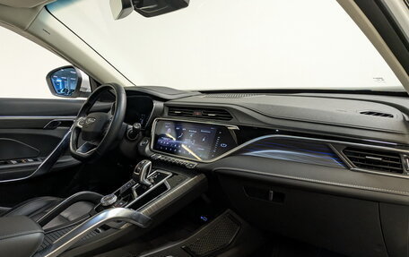 Geely Atlas, 2023 год, 2 080 000 рублей, 11 фотография