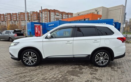 Mitsubishi Outlander III рестайлинг 3, 2017 год, 2 фотография