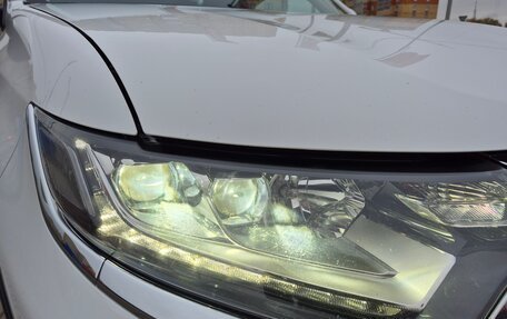 Mitsubishi Outlander III рестайлинг 3, 2017 год, 8 фотография