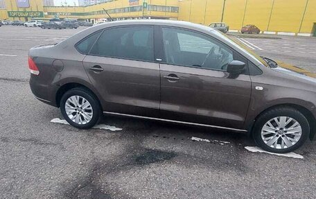 Volkswagen Polo VI (EU Market), 2014 год, 950 000 рублей, 2 фотография