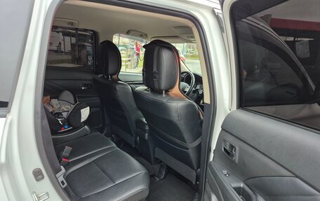 Mitsubishi Outlander III рестайлинг 3, 2017 год, 11 фотография