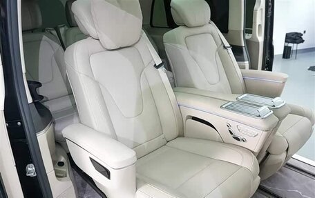 Mercedes-Benz V-Класс, 2025 год, 8 200 032 рублей, 11 фотография