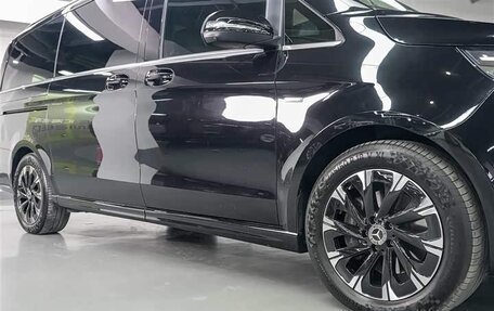 Mercedes-Benz V-Класс, 2025 год, 8 200 032 рублей, 15 фотография