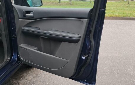 Ford C-MAX I рестайлинг, 2003 год, 300 000 рублей, 6 фотография