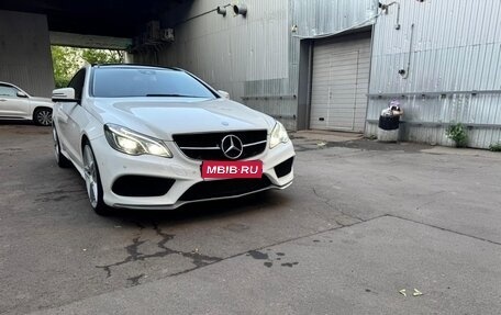 Mercedes-Benz E-Класс, 2015 год, 2 450 000 рублей, 1 фотография