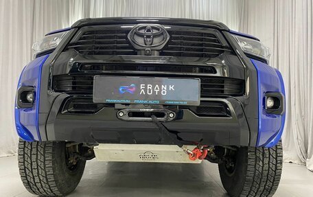 Toyota Hilux VIII, 2022 год, 7 600 000 рублей, 3 фотография