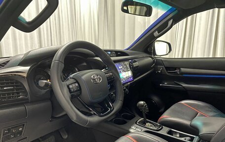 Toyota Hilux VIII, 2022 год, 7 600 000 рублей, 21 фотография