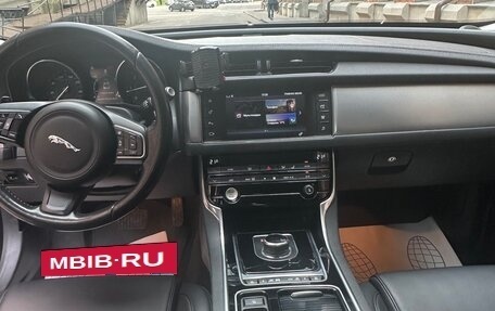 Jaguar XF II, 2017 год, 2 049 000 рублей, 8 фотография