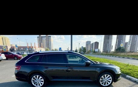 Skoda Superb III рестайлинг, 2018 год, 3 300 000 рублей, 14 фотография