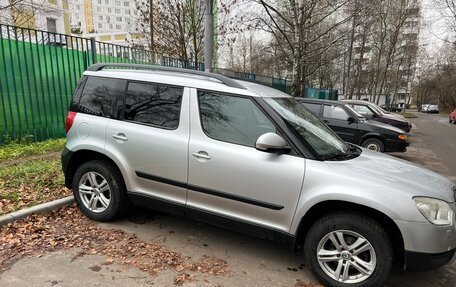 Skoda Yeti I рестайлинг, 2010 год, 1 000 000 рублей, 6 фотография