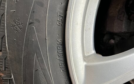 Skoda Yeti I рестайлинг, 2010 год, 1 000 000 рублей, 11 фотография