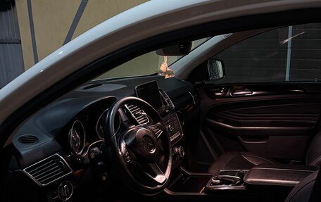 Mercedes-Benz GLE, 2015 год, 3 500 000 рублей, 19 фотография