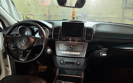 Mercedes-Benz GLE, 2015 год, 3 500 000 рублей, 20 фотография