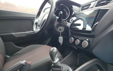 KIA Rio III рестайлинг, 2015 год, 1 050 000 рублей, 8 фотография