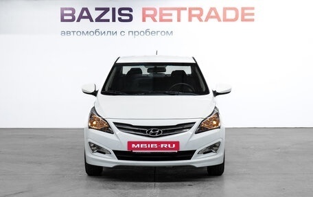 Hyundai Solaris II рестайлинг, 2016 год, 1 100 000 рублей, 3 фотография