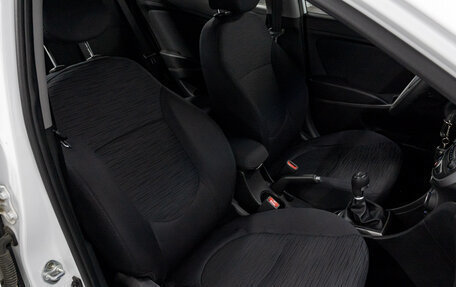 Hyundai Solaris II рестайлинг, 2016 год, 1 100 000 рублей, 17 фотография