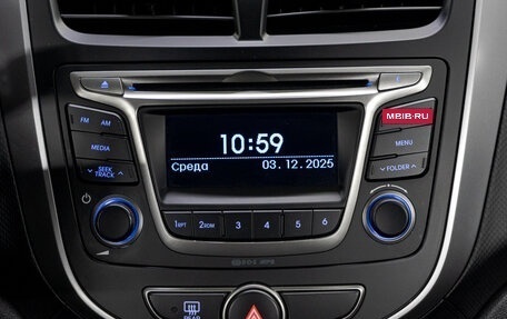 Hyundai Solaris II рестайлинг, 2016 год, 1 100 000 рублей, 20 фотография