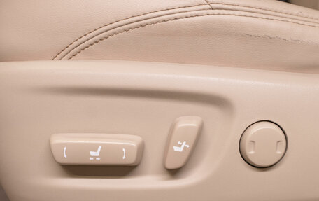 Toyota Land Cruiser Prado 150 рестайлинг 2, 2021 год, 6 580 000 рублей, 17 фотография