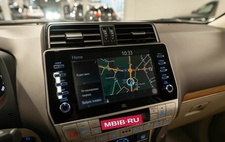 Toyota Land Cruiser Prado 150 рестайлинг 2, 2021 год, 6 580 000 рублей, 22 фотография