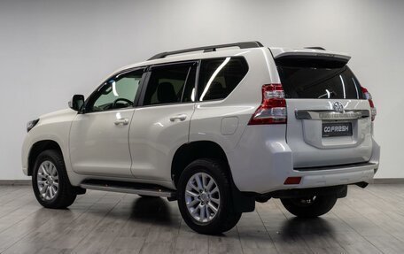 Toyota Land Cruiser Prado 150 рестайлинг 2, 2014 год, 3 389 000 рублей, 2 фотография