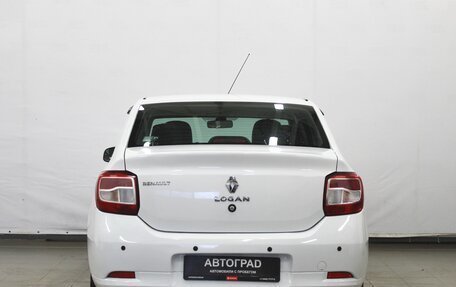 Renault Logan II, 2015 год, 815 000 рублей, 6 фотография