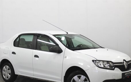 Renault Logan II, 2015 год, 815 000 рублей, 3 фотография