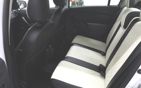 Renault Logan II, 2015 год, 815 000 рублей, 10 фотография