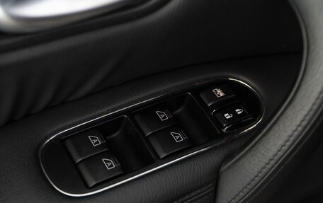 Nissan Patrol, 2012 год, 2 572 500 рублей, 17 фотография