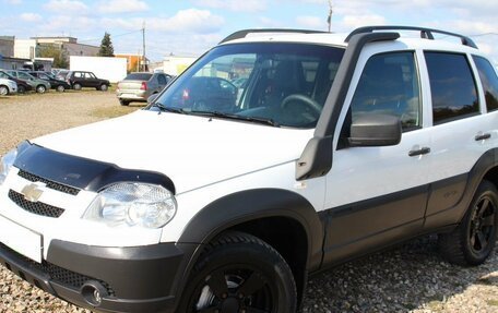 Chevrolet Niva I рестайлинг, 2018 год, 799 000 рублей, 1 фотография