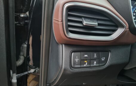 Hyundai Santa Fe IV, 2019 год, 3 400 000 рублей, 27 фотография