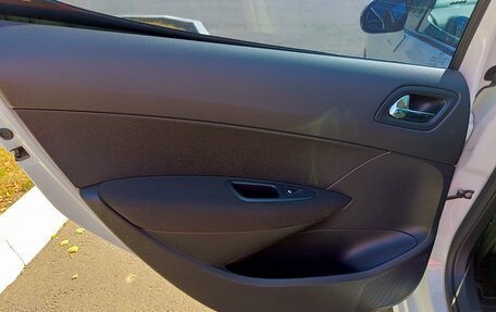 Peugeot 308 II, 2012 год, 818 000 рублей, 23 фотография