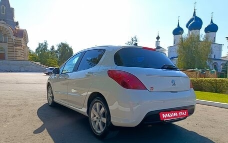 Peugeot 308 II, 2012 год, 818 000 рублей, 4 фотография