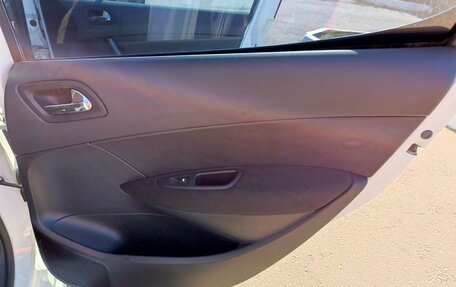 Peugeot 308 II, 2012 год, 818 000 рублей, 24 фотография