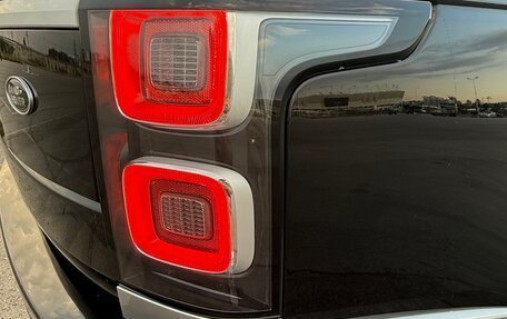 Land Rover Range Rover IV рестайлинг, 2019 год, 10 100 000 рублей, 7 фотография