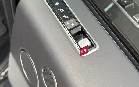 Land Rover Range Rover IV рестайлинг, 2019 год, 10 100 000 рублей, 24 фотография